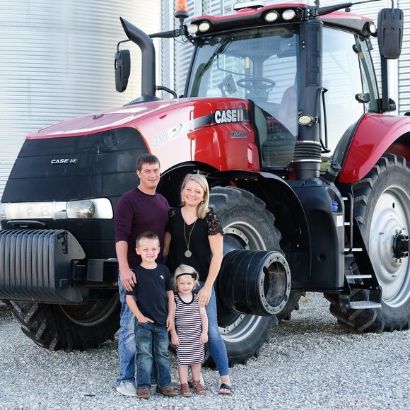 Meet your Posher, Holly - Picture 1 of 1